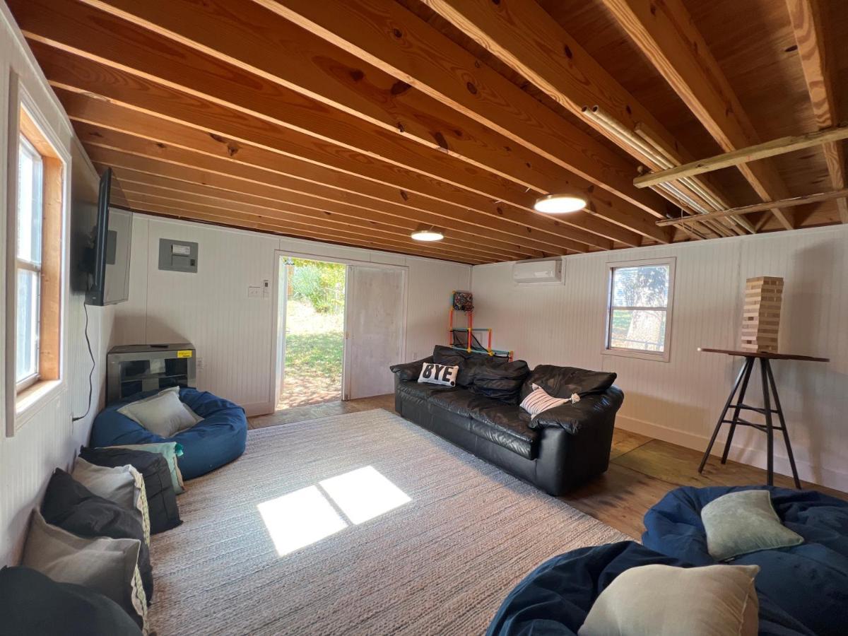 גרינוויל 5Br 4B Huge Space With 2 Level Game Barn מראה חיצוני תמונה